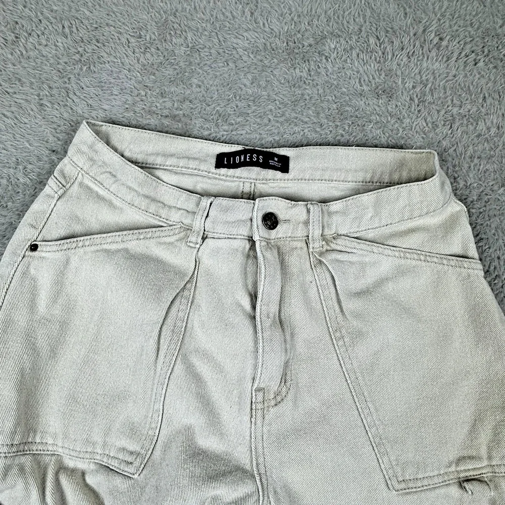 Lioness Women's M Utility‎ Barrel Leg Carpenter Jeans Beige 100% Cotton Workwear